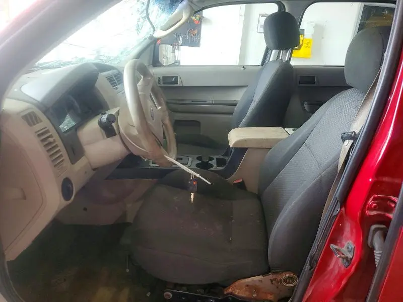 2010 FORD ESCAPE XLS  