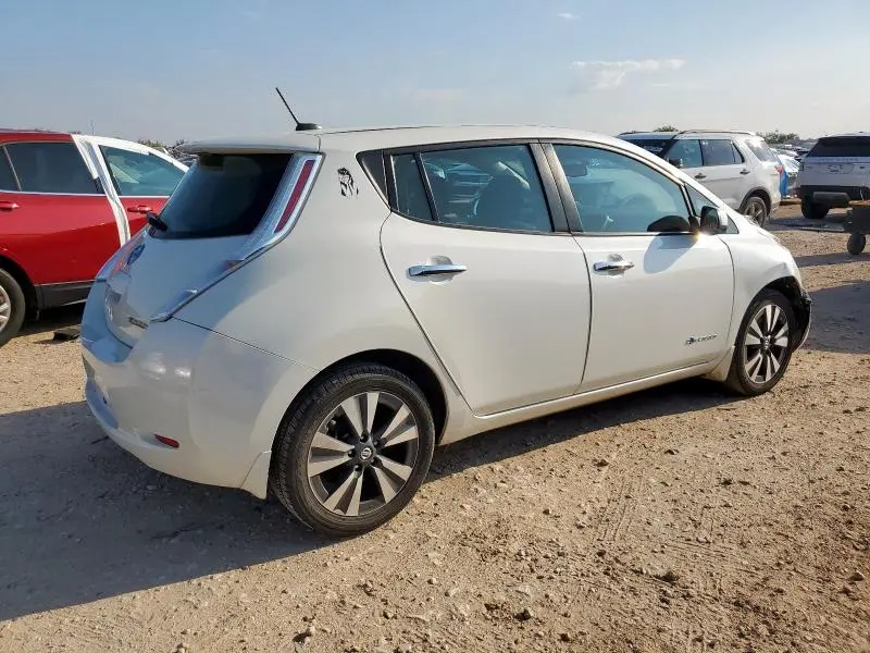 2016 NISSAN LEAF SV  