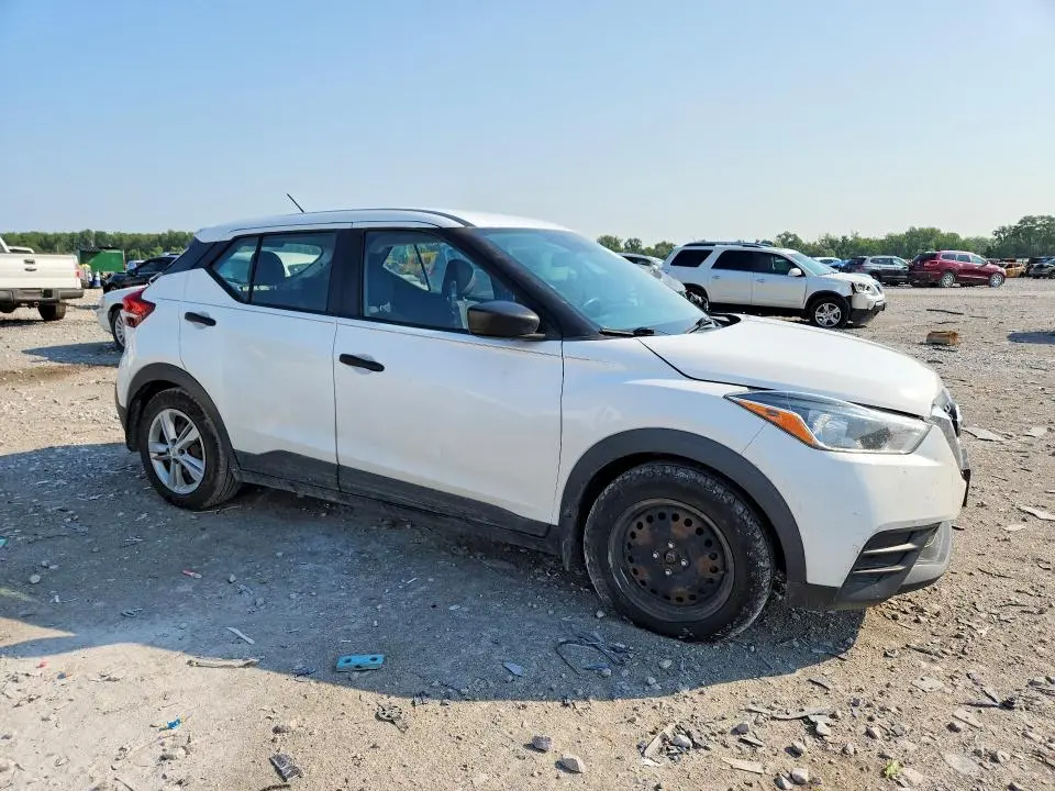 2020 NISSAN KICKS   