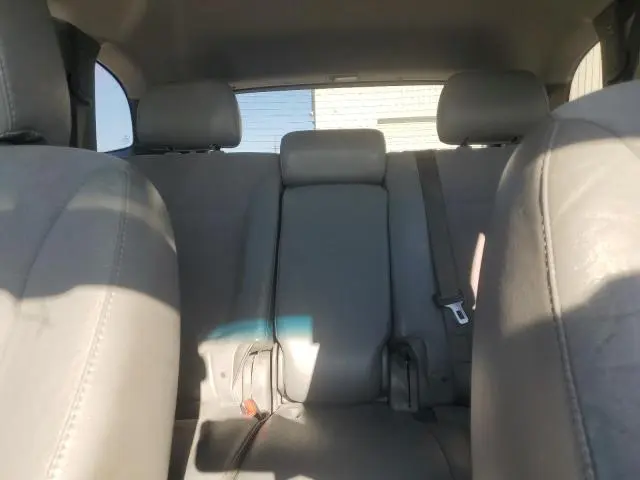 2010 HYUNDAI SANTA FE SE  