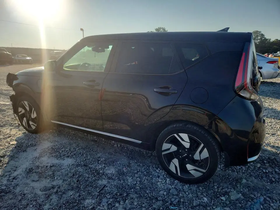2023 KIA SOUL GT LINE  