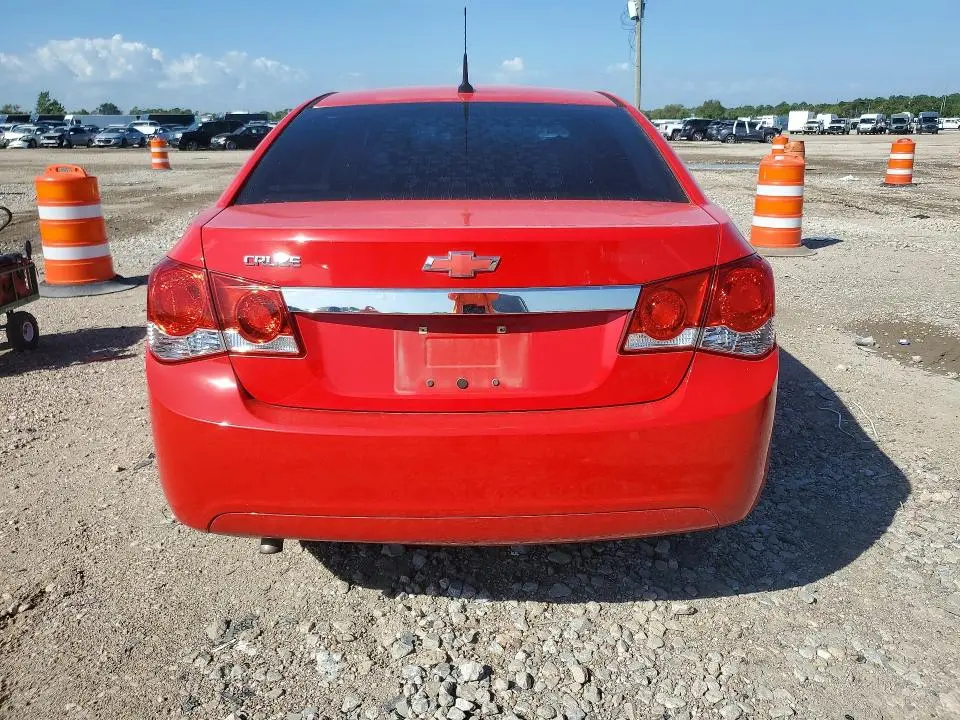 2014 CHEVROLET CRUZE LS  