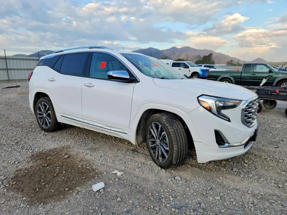 2020 GMC TERRAIN DENALI  