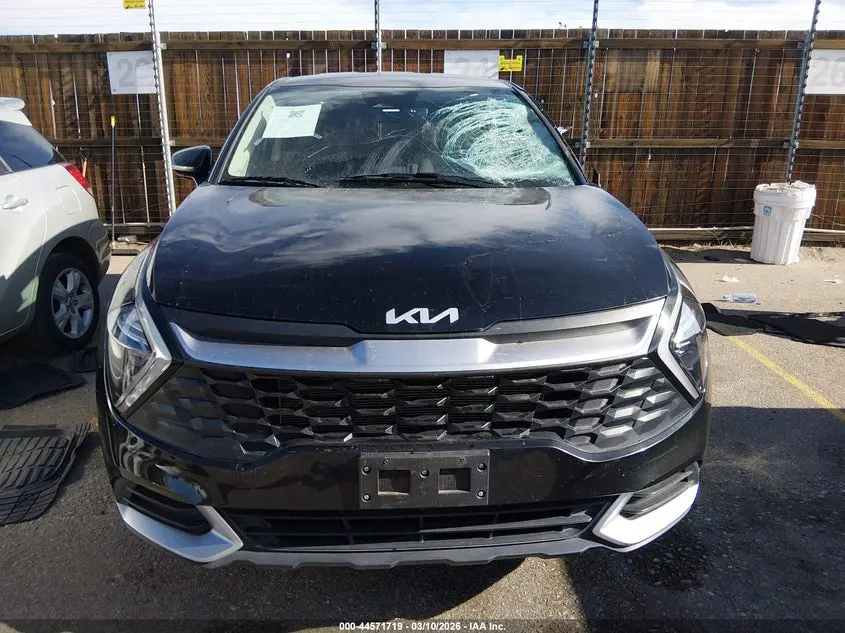 2023 KIA SPORTAGE LX