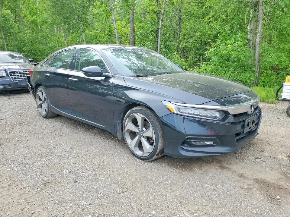 2018 HONDA ACCORD TOURING  