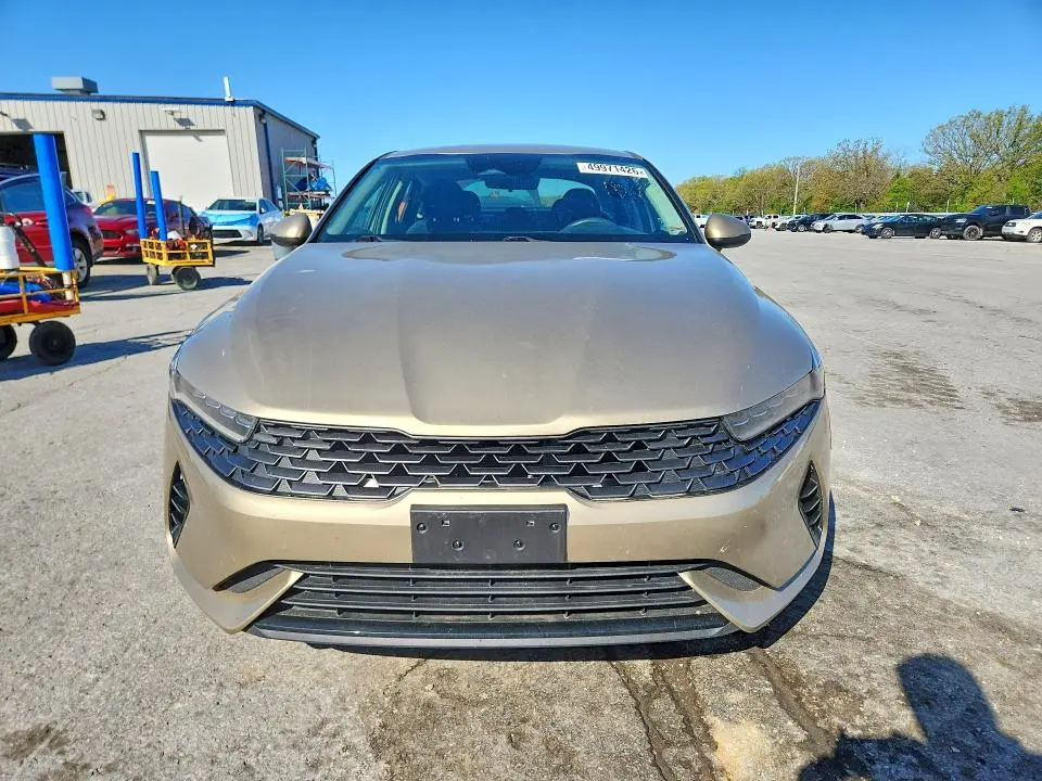 2022 KIA K5 LXS  