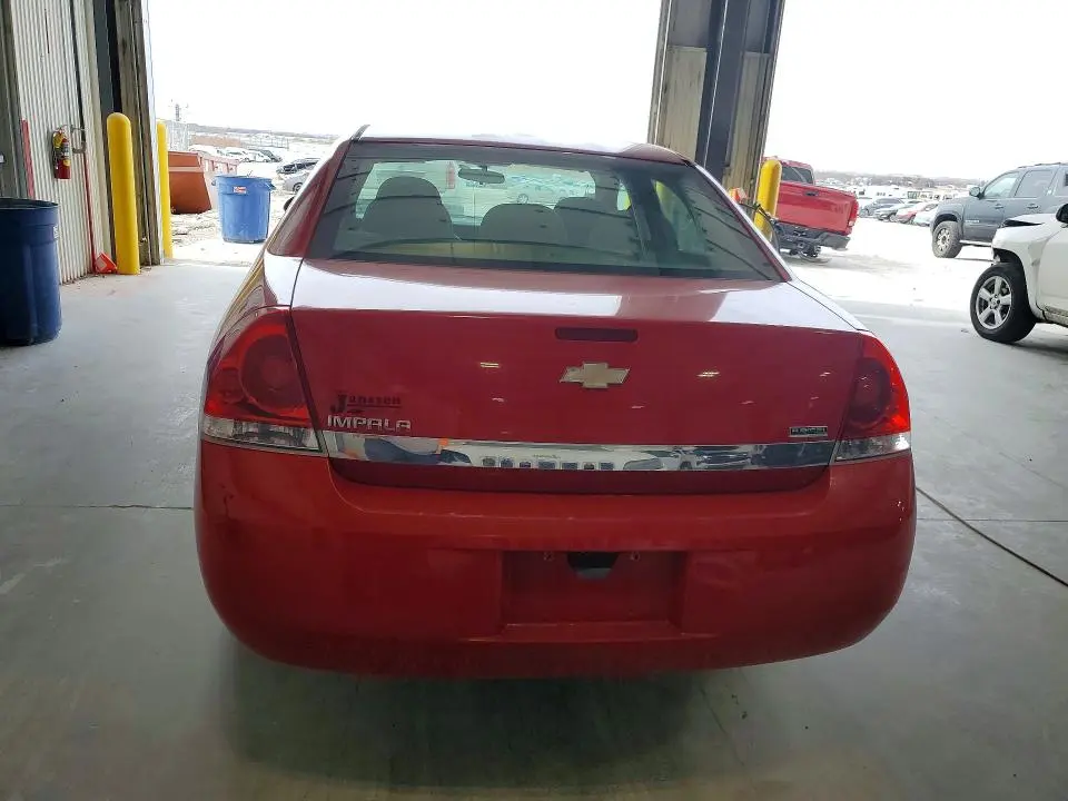 2011 CHEVROLET IMPALA LT  