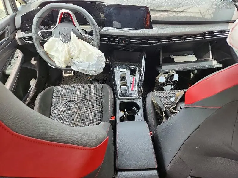2024 VOLKSWAGEN GTI SE  