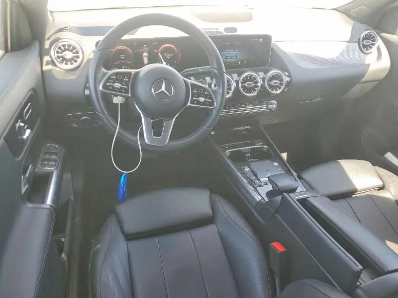 2021 MERCEDES-BENZ GLA 250  