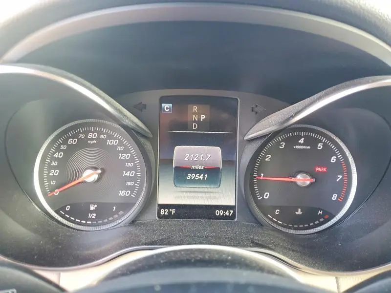 2019 MERCEDES-BENZ GLC 300  