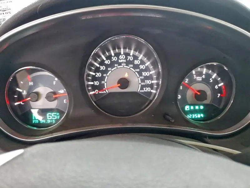 2011 CHRYSLER 200 TOURING  