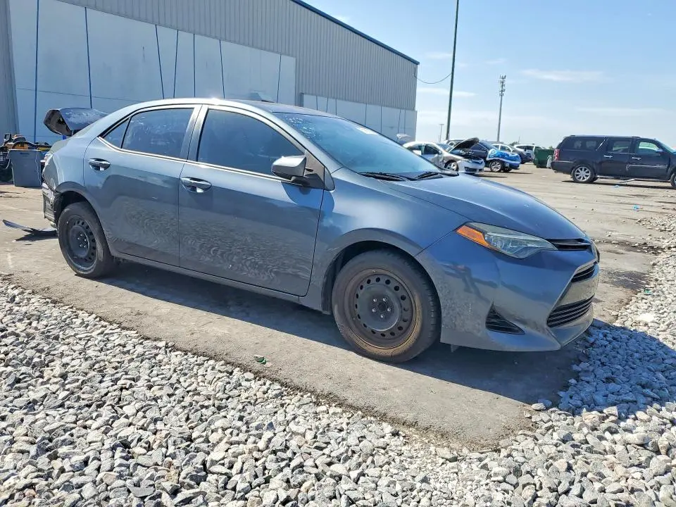 2018 TOYOTA COROLLA LE  