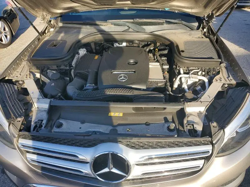 2019 MERCEDES-BENZ GLC 300  