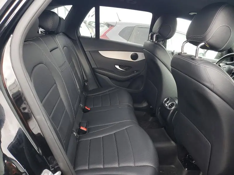 2021 MERCEDES-BENZ GLC 300 4MATIC  