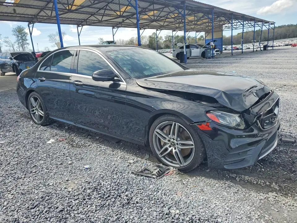 2019 MERCEDES-BENZ E 300  