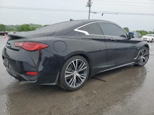 2018 INFINITI Q60 LUXE 300  