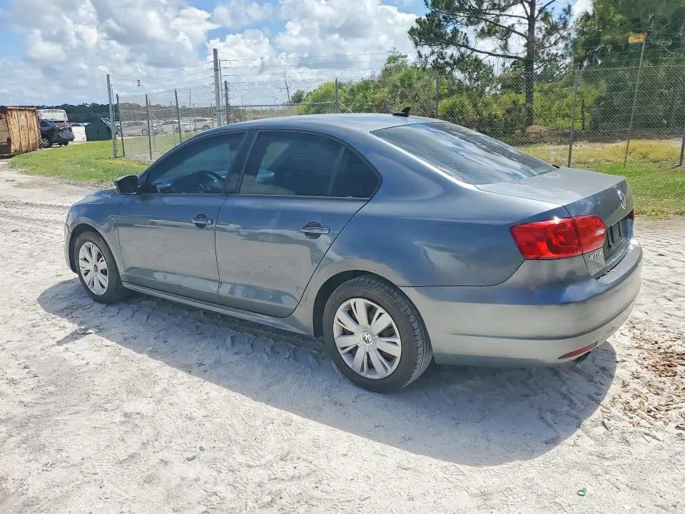 2014 VOLKSWAGEN JETTA SE  