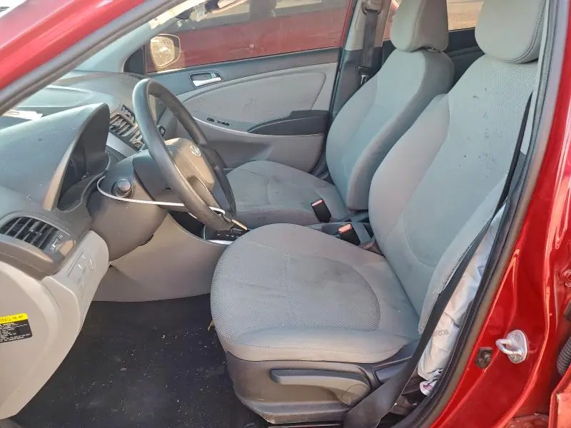 2014 HYUNDAI ACCENT GLS  