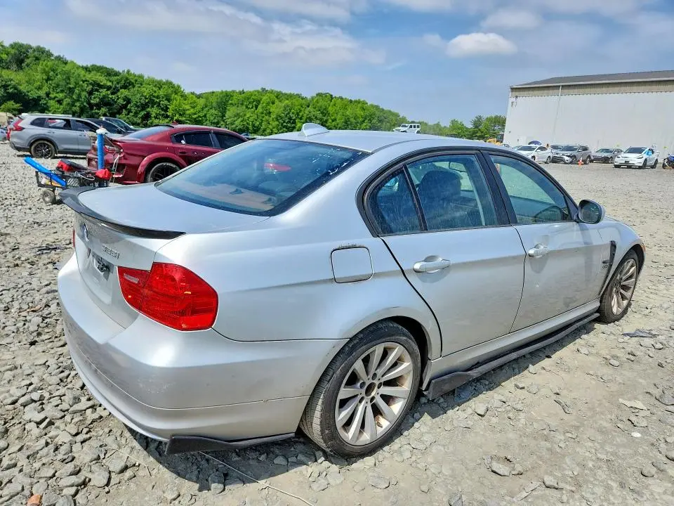 2011 BMW 328 XI SULEV  