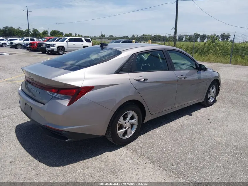 2023 HYUNDAI ELANTRA SE