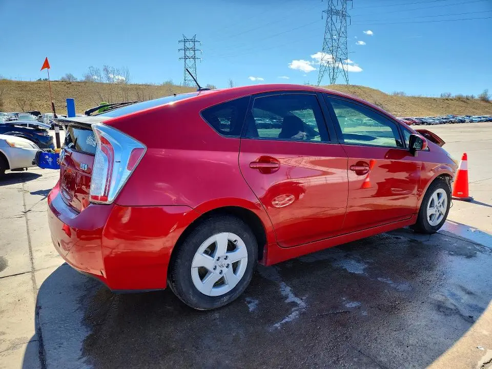 2013 TOYOTA PRIUS THREE  