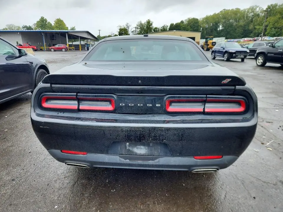 2019 DODGE CHALLENGER SXT  