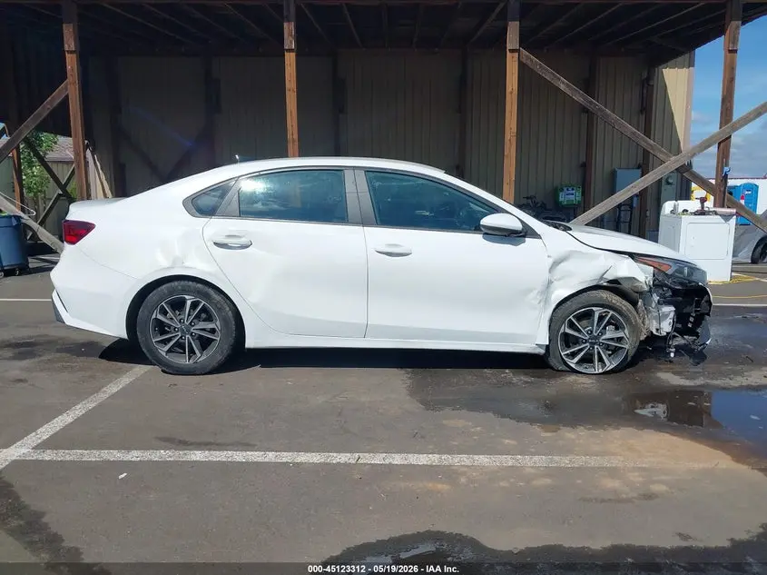 2022 KIA FORTE LXS
