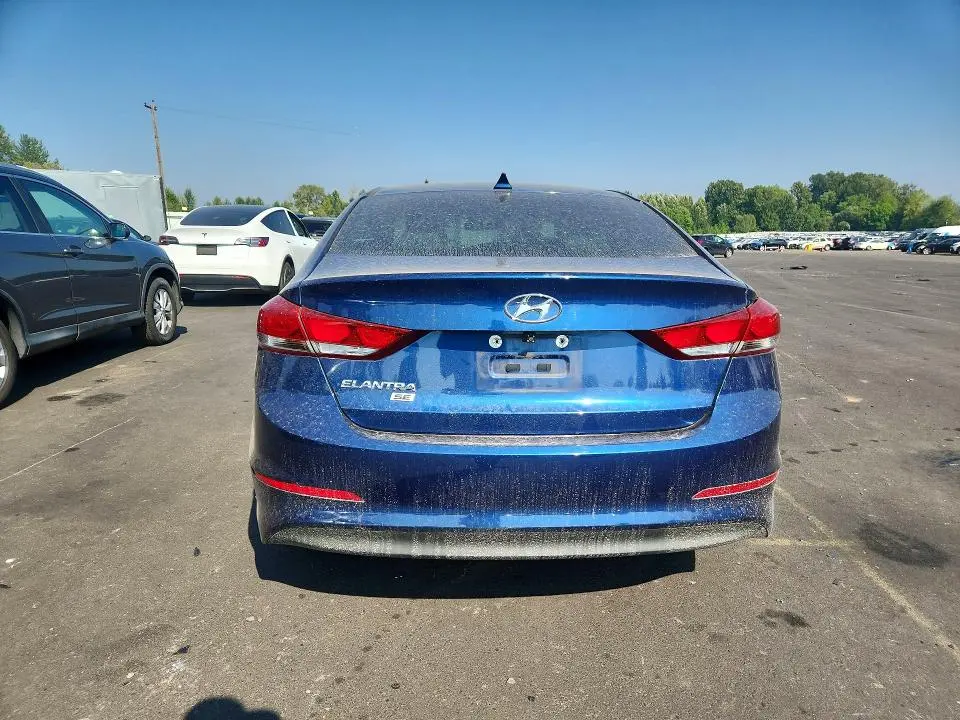 2017 HYUNDAI ELANTRA SE  