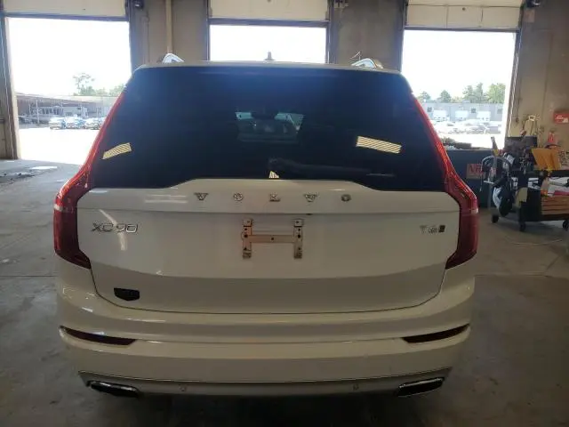 2017 VOLVO XC90 T6