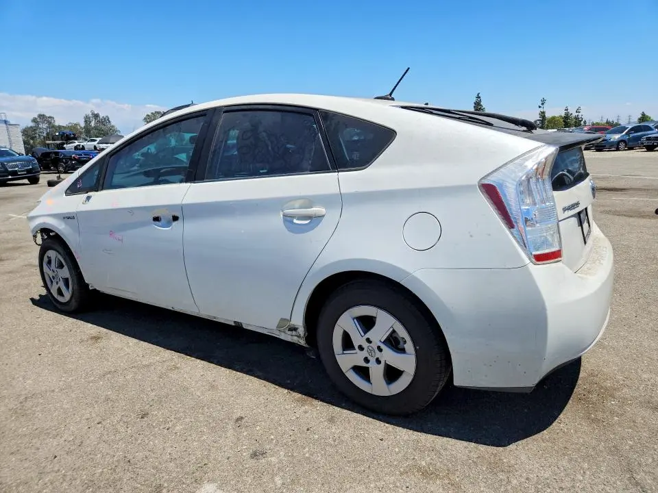 2010 TOYOTA PRIUS II  