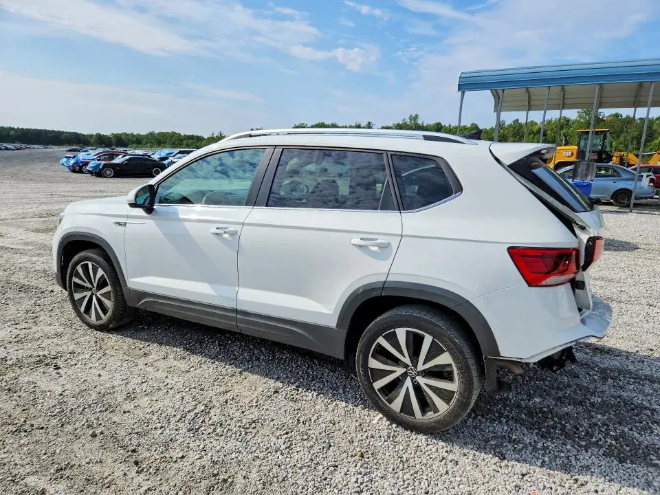 2022 VOLKSWAGEN TAOS SE  