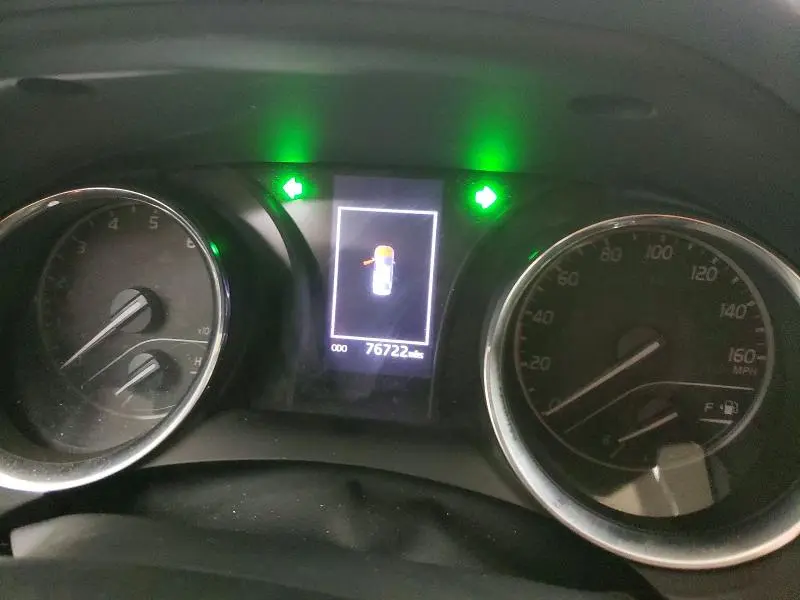 2019 TOYOTA CAMRY LE  