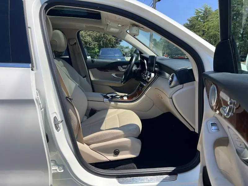 2016 MERCEDES-BENZ GLC 300 4MATIC  