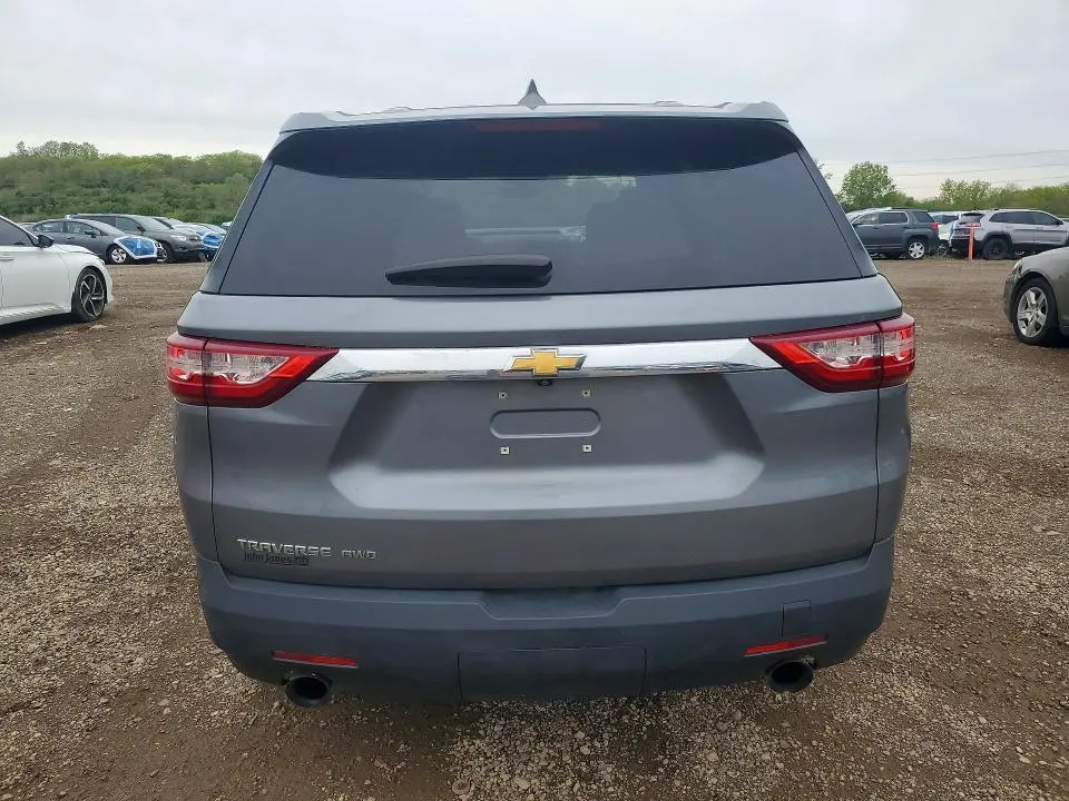 2020 CHEVROLET TRAVERSE LS  