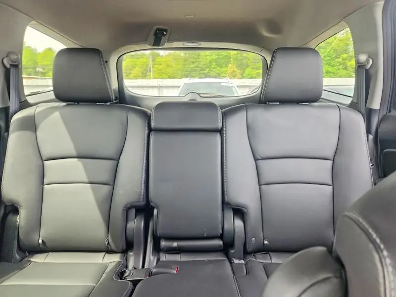 2022 HONDA PILOT SE  