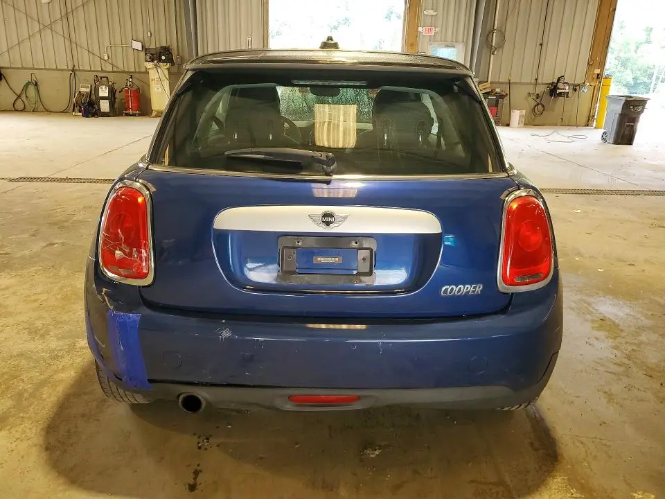 2015 MINI COOPER   