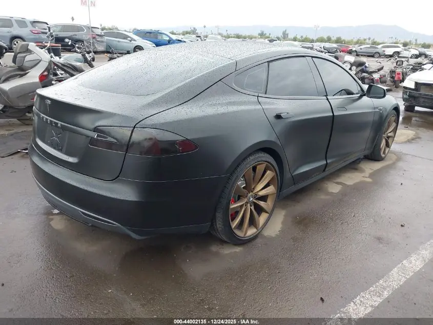 2015 TESLA MODEL S  