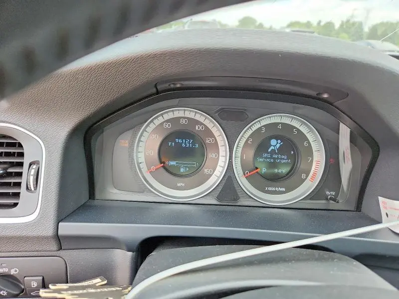 2013 VOLVO S60 T5  