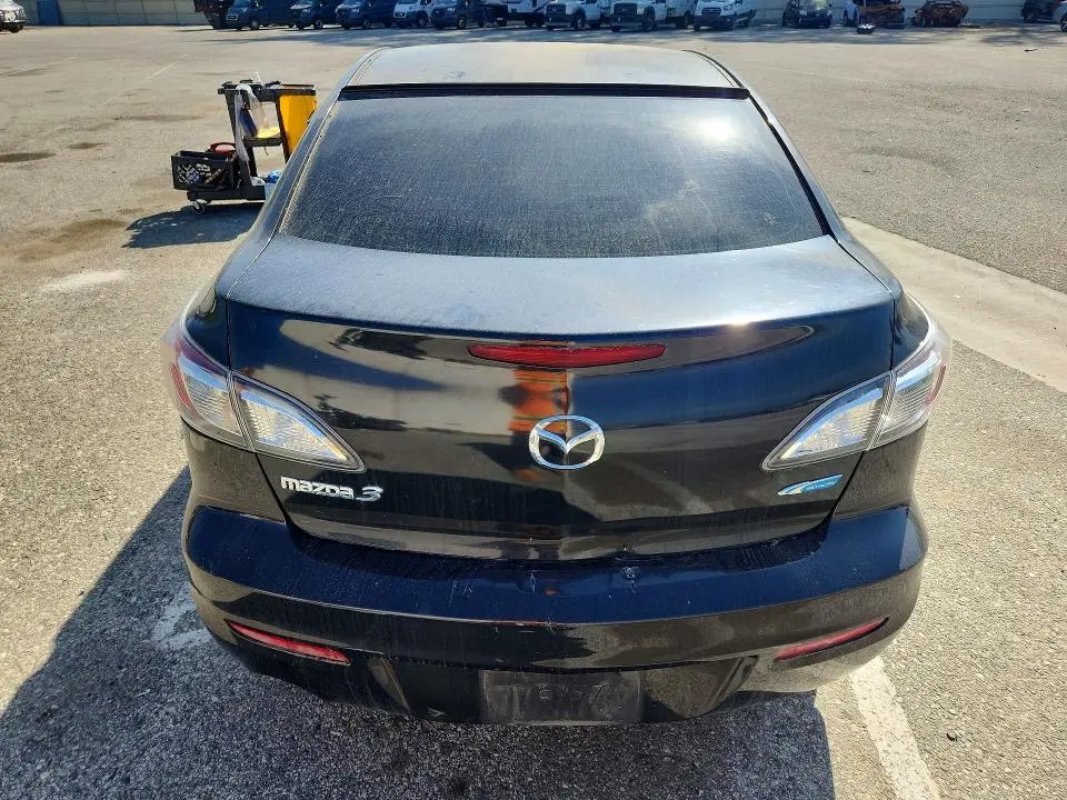 2013 MAZDA 3 I  