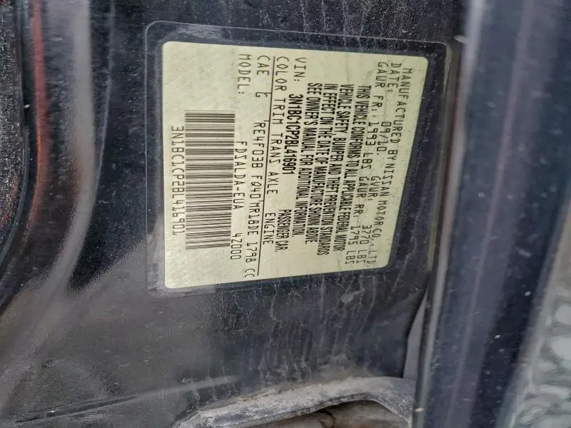 2011 NISSAN VERSA 1.8 S  