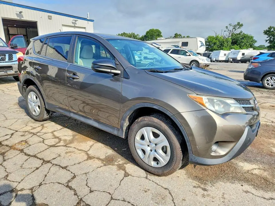 2013 TOYOTA RAV4 LE  