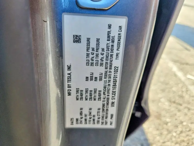 2025 TESLA MODEL 3   