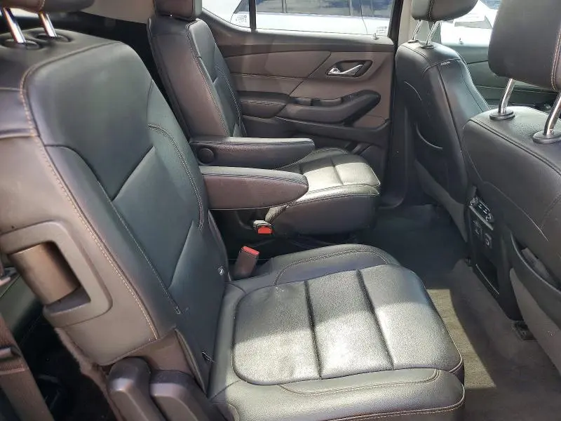 2019 CHEVROLET TRAVERSE LT  