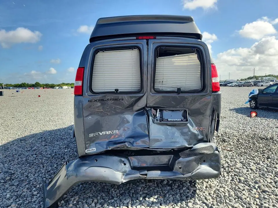 2023 GMC SAVANA G2500  