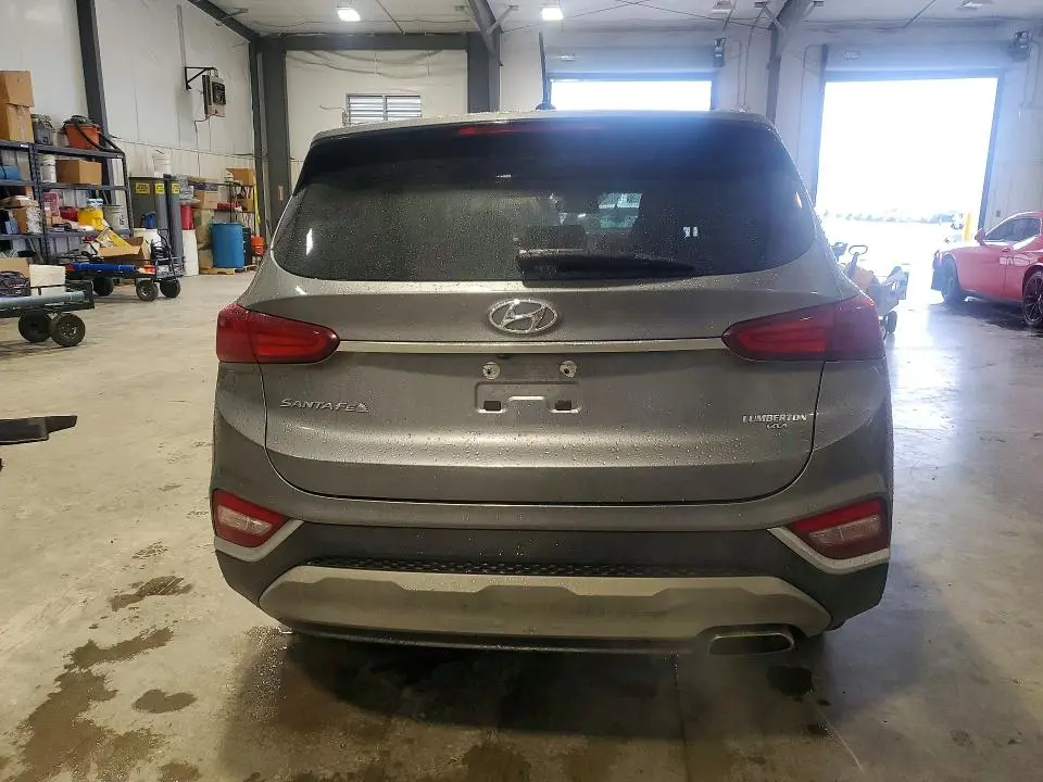 2020 HYUNDAI SANTA FE SE  