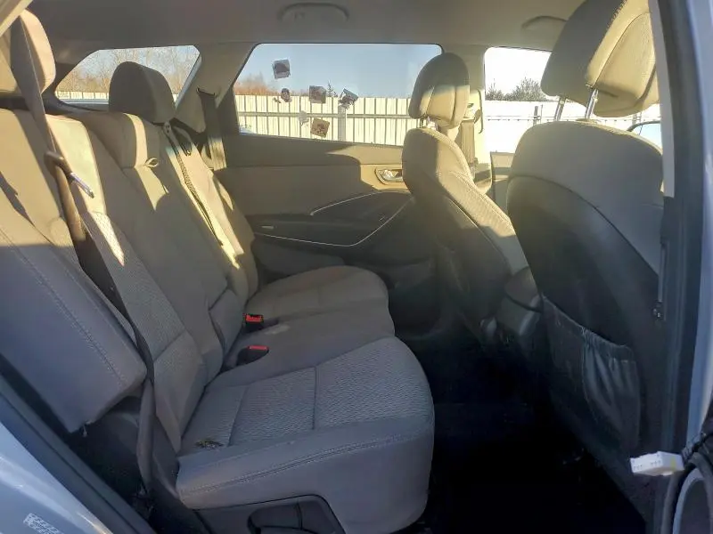 2019 HYUNDAI SANTA FE XL SE  