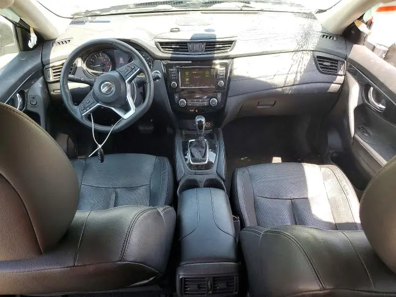 2018 NISSAN ROGUE SL  