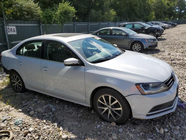 2017 VOLKSWAGEN JETTA SE