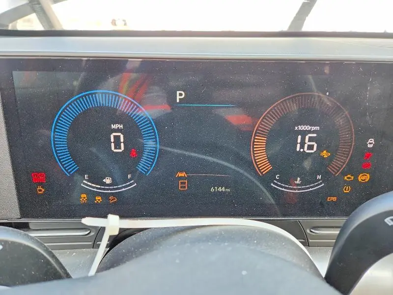 2026 HYUNDAI KONA SE  