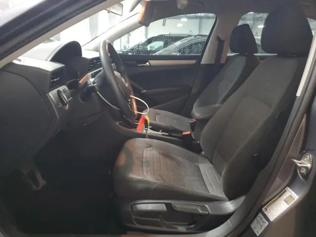 2021 VOLKSWAGEN PASSAT S  